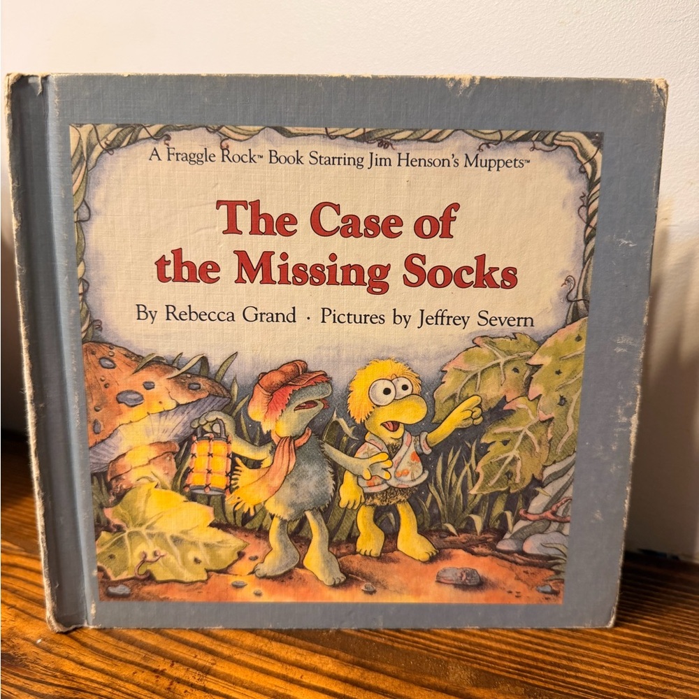 VTG 1986 Fraggle Rock hardback book